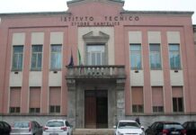 Agli istituti scolastici Greggiati, Fermi, Sanfelice e Arco-Este: richieste di nuovi corsi