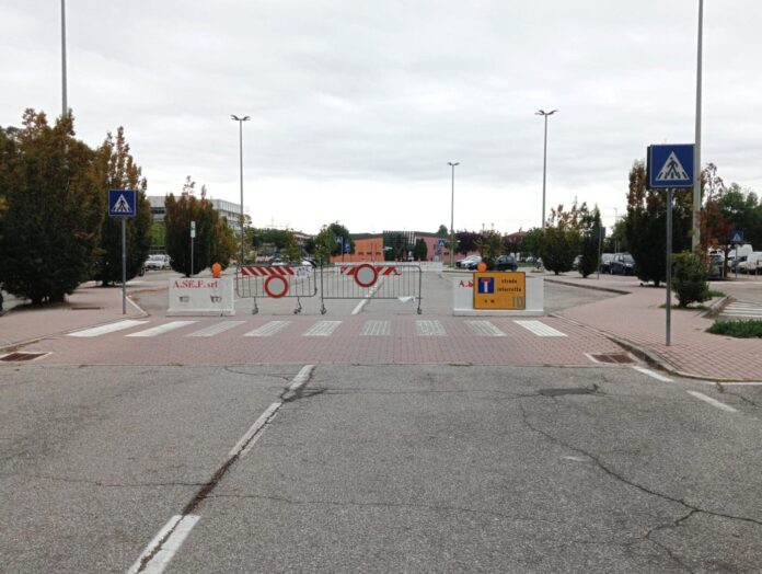 transenne piazza 8 marzo chiusa san giorgio bigarello_3705495