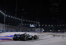 A Singapore trionfa Russell davanti a Verstappen, quarto Piastri