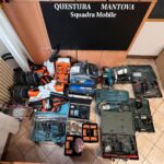 Razzia al cimitero degli Angeli: la Polizia recupera e riconsegna parte della refurtiva