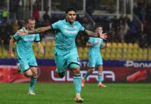 Il Bologna vince 3-1 il derby col Parma, doppietta di Castro