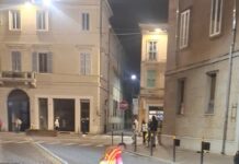 Aggressione in centro: arrestato 28enne con droga addosso