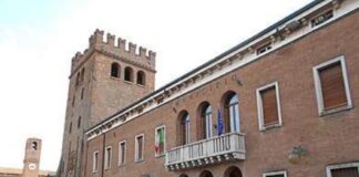 Il chiosco di Felonica va al Comune, c’è il via libera del consiglio