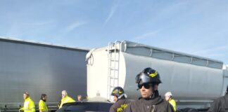 Tampona un Tir con la sua auto: muore una 36enne al nono mese di gravidanza