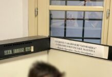 Tentato furto al “Gigante”: arrestato un minorenne che aveva anche aggredito il vigilante