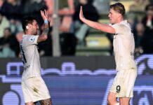 Il Napoli torna a vincere in trasferta, doppietta di Hojlund e Cremonese ko