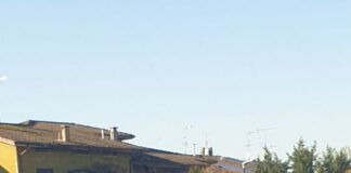 Scontro all’incrocio, due persone coinvolte