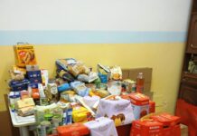 Viadana: gli alunni del Sanfelice raccolgono alimenti per chi è in difficoltà alimenti studenti sanfelice_3817779