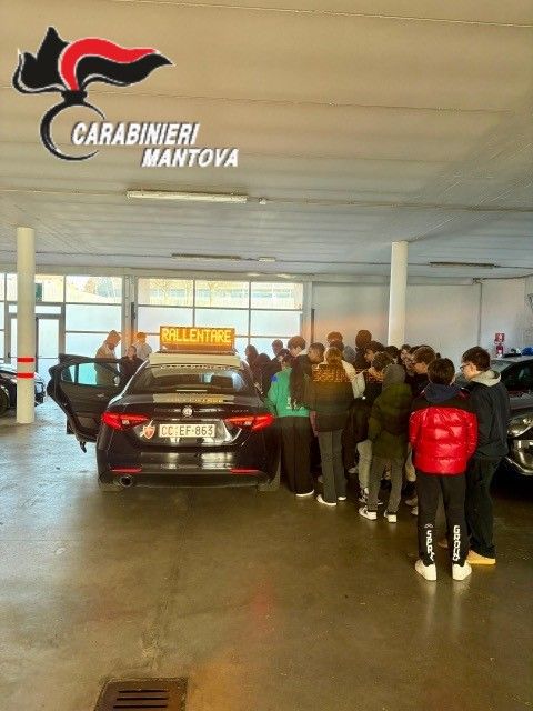 castiglione visita studenti