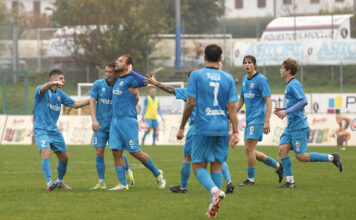 Calcio Eccellenza – Piacentini: “Castellana, su la testa! Restiamo uniti e torneremo in alto” gioia1_3823665