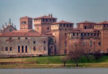 Capodanno 2026 a Mantova tra concerto e fuochi d’artificio: viabilità modificata