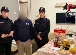 Solo, depresso e con pensieri di suicidio: lo “salvano” i carabinieri