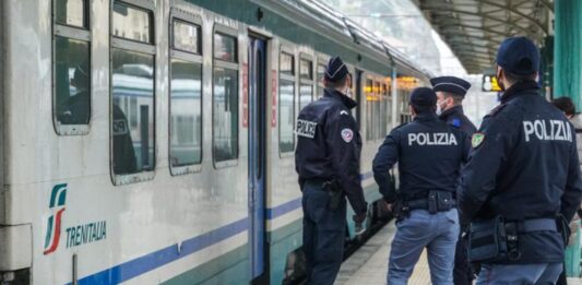In treno con 600 grammi di hashish: mantovano arrestato dalla Polfer a Reggiolo