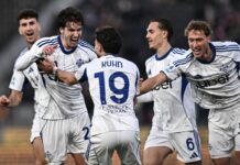 Il Como vince anche a Pisa e continua a sognare l’Europa