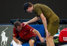 Gaston si ritira dopo aver perso i primi due set, Sinner avanti a Melbourne