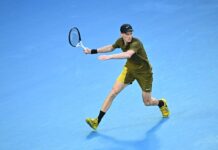 Sinner al terzo turno a Melbourne, Musetti batte Sonego nel derby