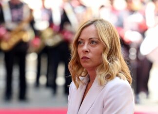 Meloni “Polemizzano su Ice ma chiedono agli Usa di difendere l’Unione Europea”