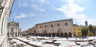 Dopo la sosta per le festività, domani torna il mercato settimanale