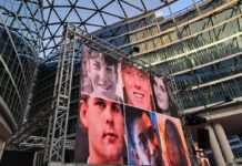 Palazzo Lombardia omaggia le giovani vittime di Crans-Montana