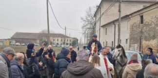 Sant’Antonio alla Bazza: in tanti per la benedizione degli animali