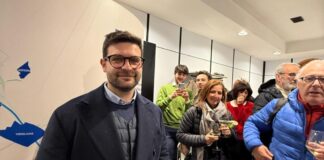 Aperta la sede elettorale di Murari: folla in via Grazioli