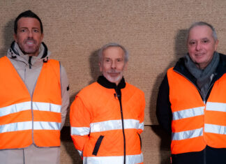 Sorpresa: il celebre attore Giovanni Storti in visita allo stabilimento del Gruppo Saviola