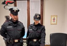 Si sente male dopo avere preso della droga e fa il nome dello spacciatore: i carabinieri arrestano “nonno extasy”