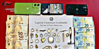 Sventata truffa a un’anziana: due arresti e refurtiva recuperata a Porto Mantovano