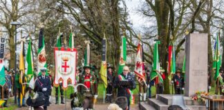 Omaggio all’eroe tirolese Andreas Hofer, ricordo e sfilata di 360 Schutzen