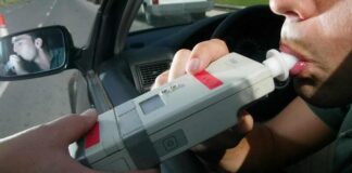 Tassi alcolemici fino a 2,58 g/l e guida sotto l’effetto di stupefacenti: quattro automobilisti nei guai