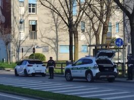 Fornisce le generalità del fratello al posto di controllo: 60enne denunciato