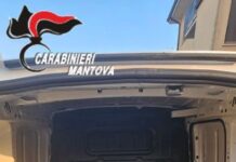 Ambulante con dipendente minorenne in nero denunciato dai carabinieri