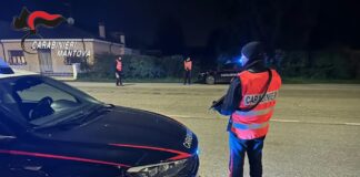 Inseguimento tra Villafranca e Roverbella: fermati in tre su auto rubata