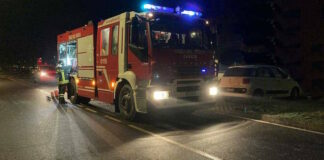 Auto a fuoco in un garage a Cerese: per ora non si esclude il dolo