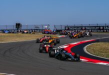 Russell vince la sprint race in Cina davanti a Leclerc e Hamilton