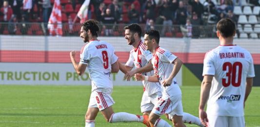 Calcio Serie B – Il Mantova torna a volare: 2-0 alla Juve Stabia