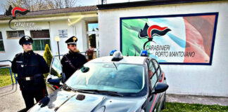 Porto Mantovano, arrestato 23enne per estorsione e maltrattamenti