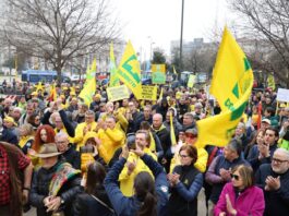 Coldiretti in piazza: “Evitare lo scacco matto all’agricoltura lombarda”