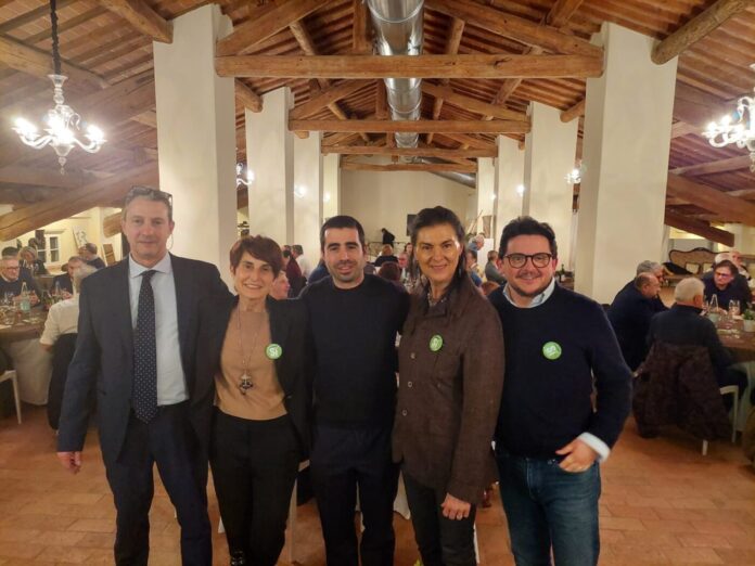 a5ca6ff1-12fe-47ac-b3a5-550b0bd12e38_3892112