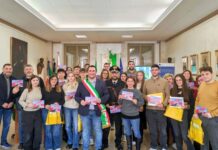 I 18enni in municipio a Sabbioneta. “Avete grandi opportunità, sta a voi coglierle”