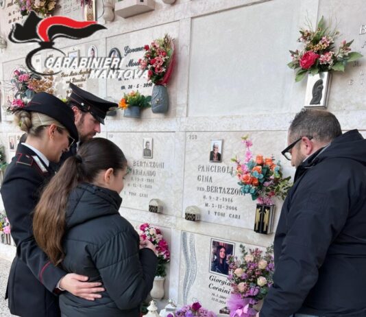 San Benedetto Po. Denunciato il ladro seriale che rubava le lanterne votive dalla tomba della piccola Giorgia: è un 68enne del paese