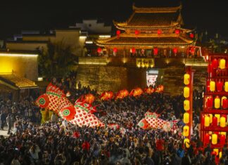 Cina, un piano per stimolare ulteriormente i consumi nel settore dei servizi