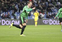 Il Sassuolo vince in rimonta, Cagliari battuto 2-1