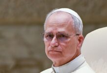 Il Papa in piazza San Pietro “La pace regni in tutto il mondo”