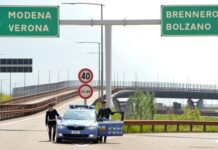 Rapinati in autostrada con il trucco della ruota bucata