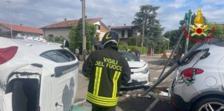 Guidizzolo: scontro fra tre auto all’incrocio. Una 54enne trasferita a Brescia in elicottero