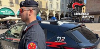Ostiglia, controlli straordinari dei Carabinieri: hashish su un autobus e due automobilisti denunciati