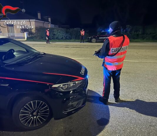 Arrestato l’amico per droga: lei insulta i Carabinieri su Facebook e viene denunciata