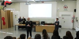 Studenti a lezione di legalità con i Carabinieri. Focus su sicurezza alimentare e salute