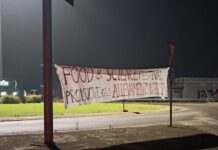 Nuove contestazioni contro Food&Science: striscioni nella notte
